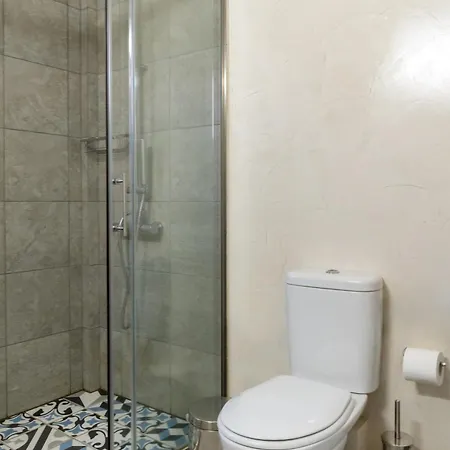 Chroma Pelion * كاتو جاتزي