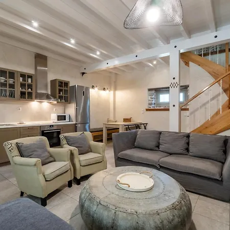 Chroma Pelion * Kato Gatzea